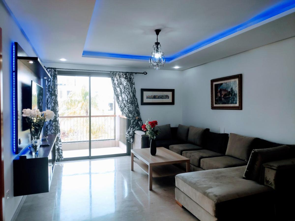 La Marina Luxury Apartment Fully Furnished Free Wifi, High Standard Residence, Amazing Prime Location Close To Restaurants, Transport, Beach And Bouregreg River 塞尔 外观 照片