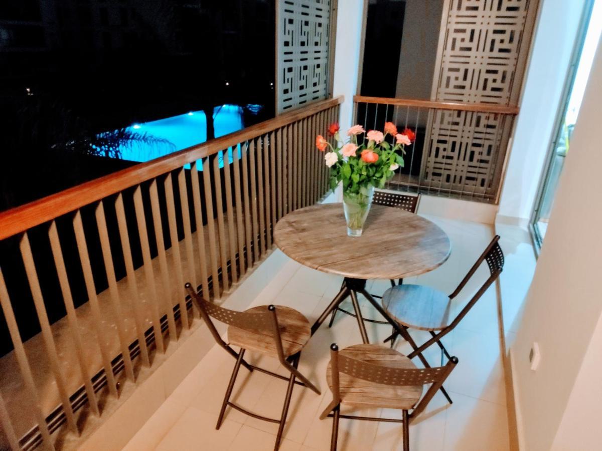 La Marina Luxury Apartment Fully Furnished Free Wifi, High Standard Residence, Amazing Prime Location Close To Restaurants, Transport, Beach And Bouregreg River 塞尔 外观 照片