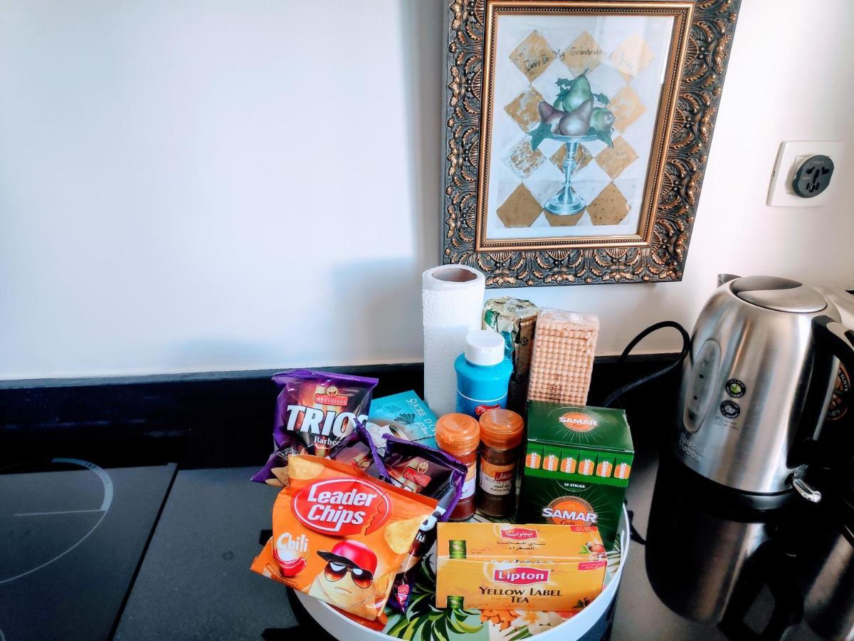La Marina Luxury Apartment Fully Furnished Free Wifi, High Standard Residence, Amazing Prime Location Close To Restaurants, Transport, Beach And Bouregreg River 塞尔 外观 照片